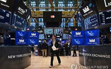 뉴욕증시, 엔비디아 기대감 꺾이자 기술주 투매…나스닥 1.9%↓