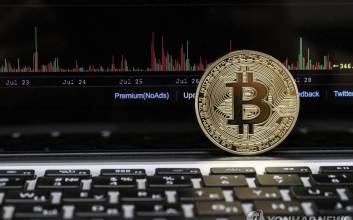 트럼프가 비트코인 거품 키웠다...헤지펀드 엘리엇 “붕괴 피할 수 없어”