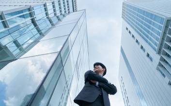 프로 ‘N잡러’로 살아남는 법 [스페셜리스트 뷰]